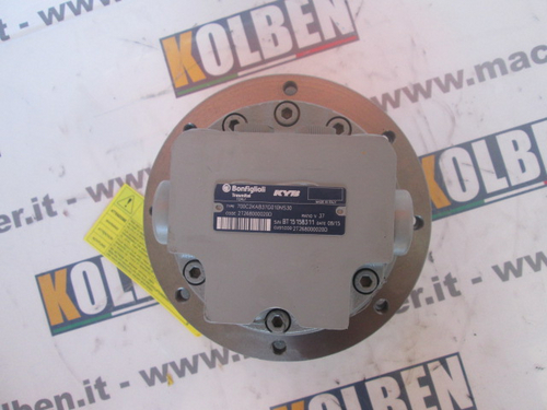 Moto riduttore Bonfiglioli Trasmital 700C2KA per Bobcat 320